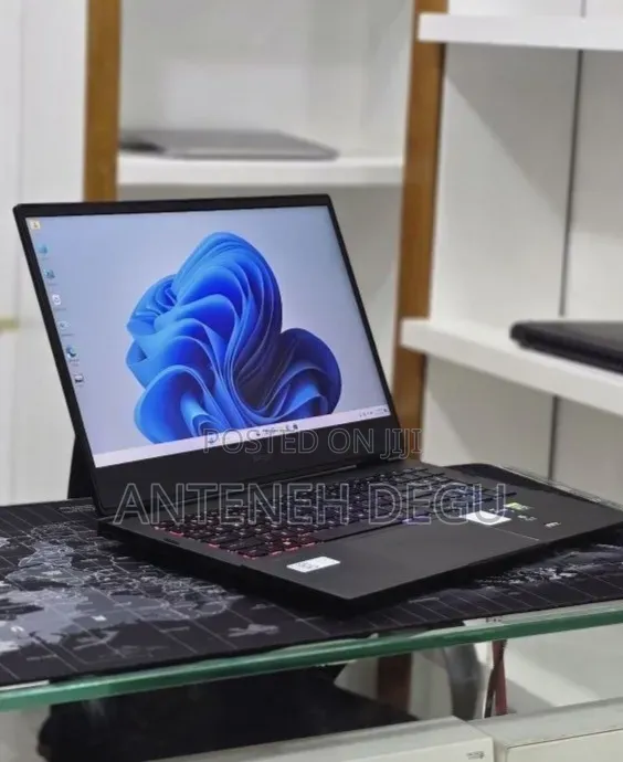 New Laptop HP Omen 16 16GB Intel Core i7 SSD 512GB