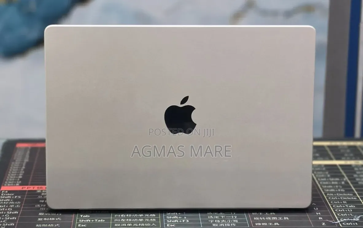 New Laptop Apple MacBook Pro 2021 M1 16GB Apple M1 SSD 1T