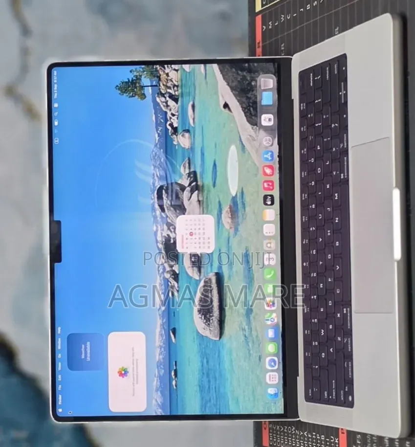 New Laptop Apple MacBook Pro 2021 M1 16GB Apple M1 SSD 1T
