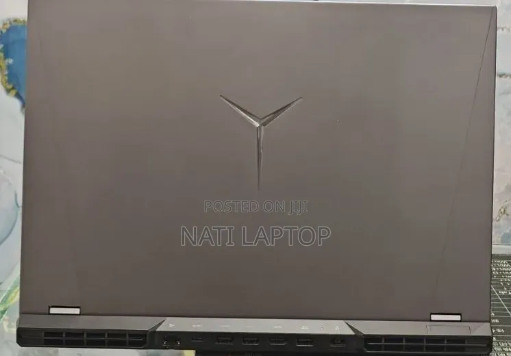 New Laptop Lenovo Legion 5 16GB AMD Ryzen 7 SSD 512GB