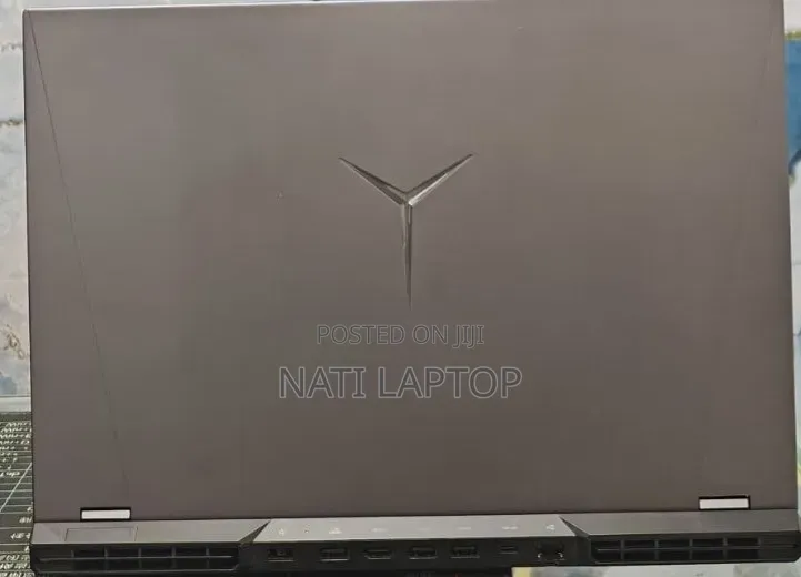 New Laptop Lenovo Legion 5 16GB AMD Ryzen 7 SSD 512GB