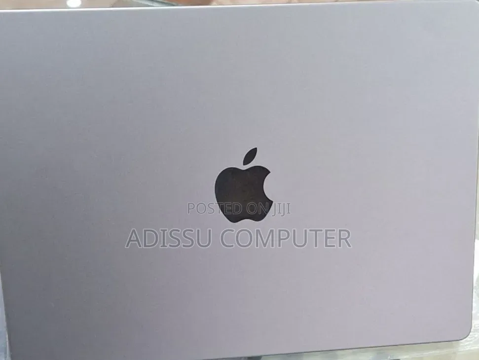 New Laptop Apple MacBook Pro 2021 M1 32GB Apple M1 Pro SSD 1T
