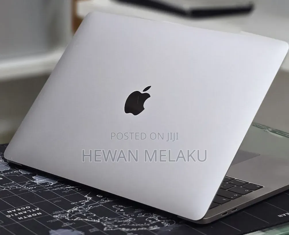 New Laptop Apple MacBook Pro 2019 16GB Intel Core i7 SSD 512GB