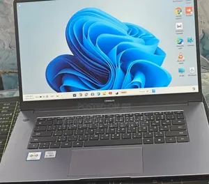 New Laptop Huawei Matebook D 15 8GB Intel Core i3 SSD 256GB