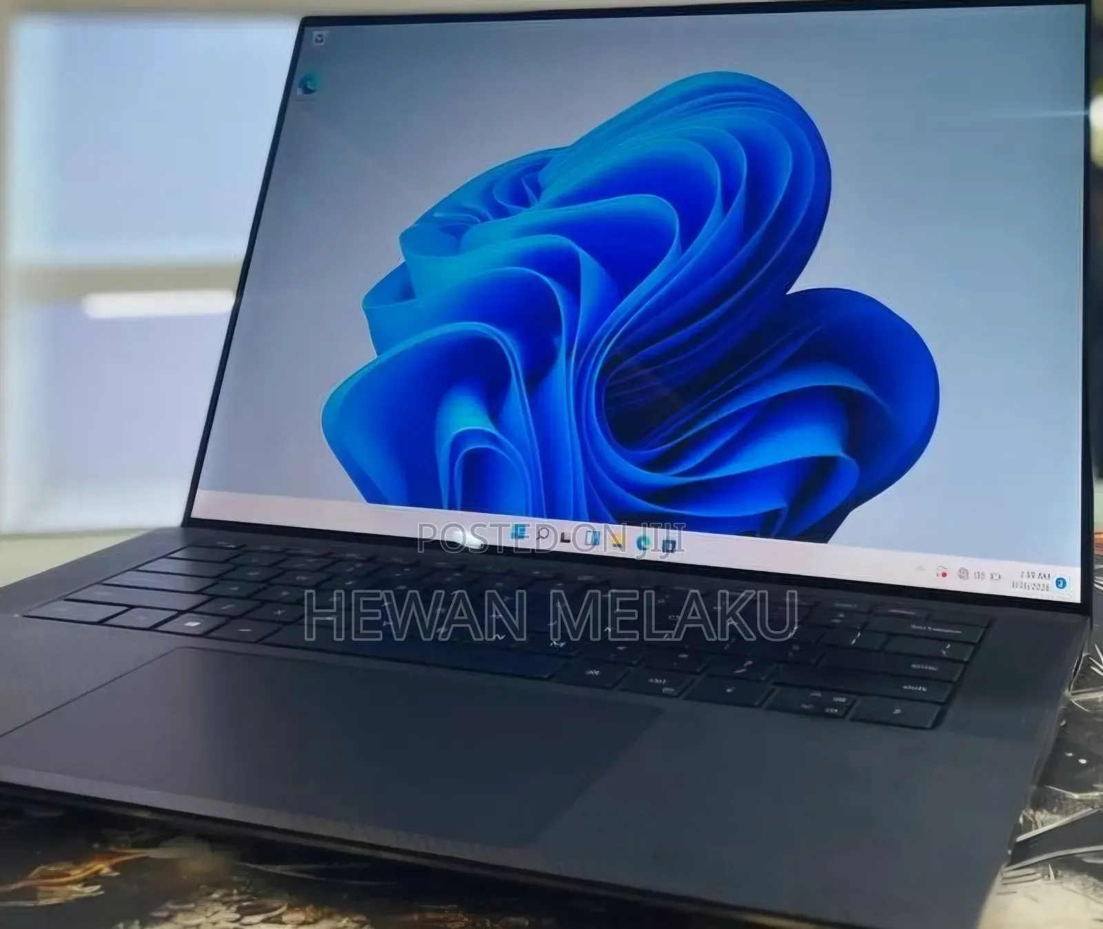 New Laptop Dell 16GB Intel Core i7 SSD 512GB