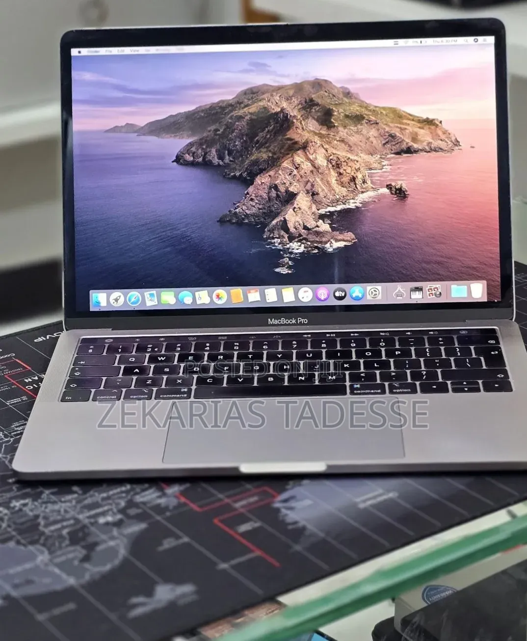 New Laptop Apple MacBook Pro 2017 16GB Intel Core i7 SSD 512GB