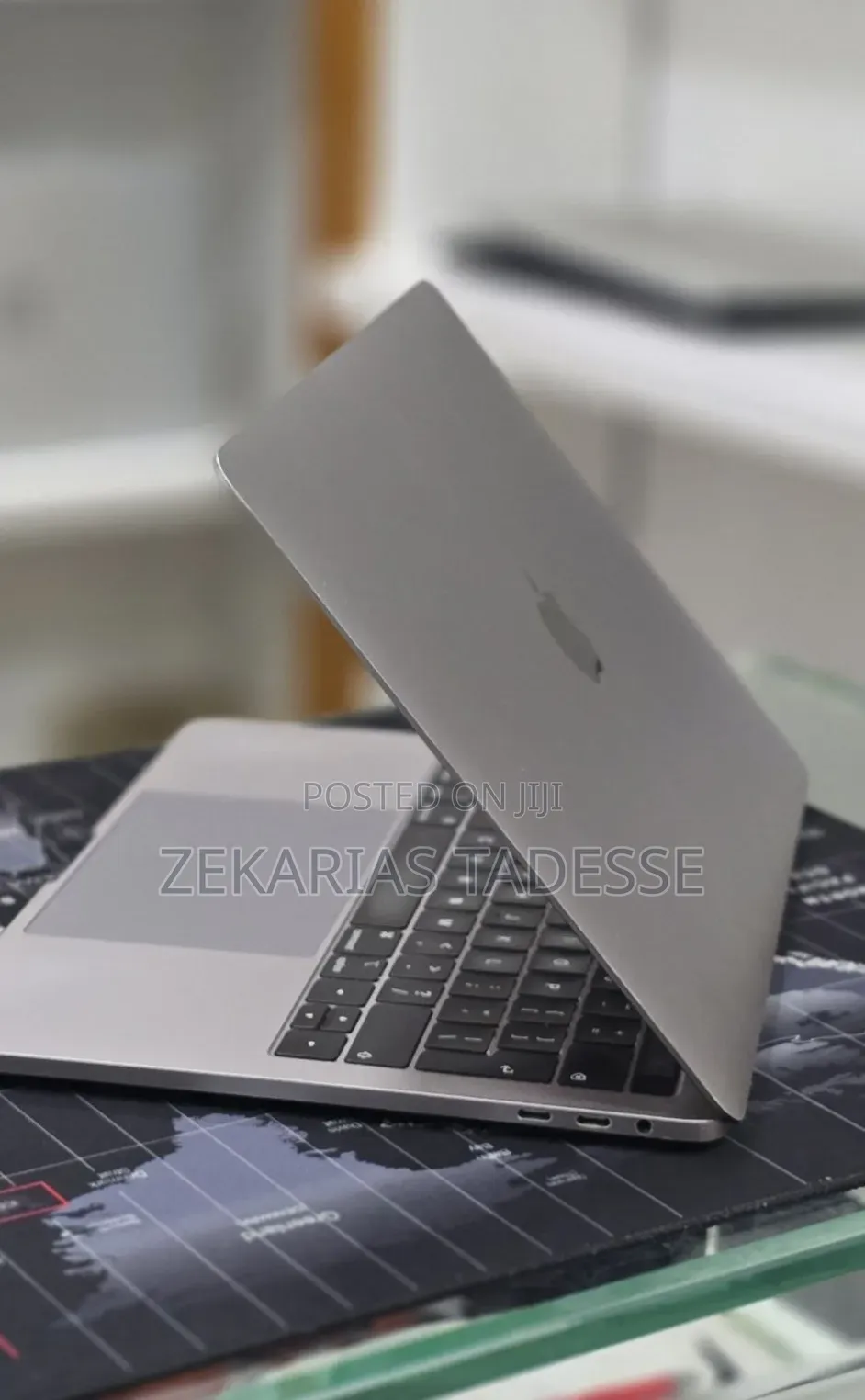 New Laptop Apple MacBook Pro 2017 16GB Intel Core i7 SSD 512GB