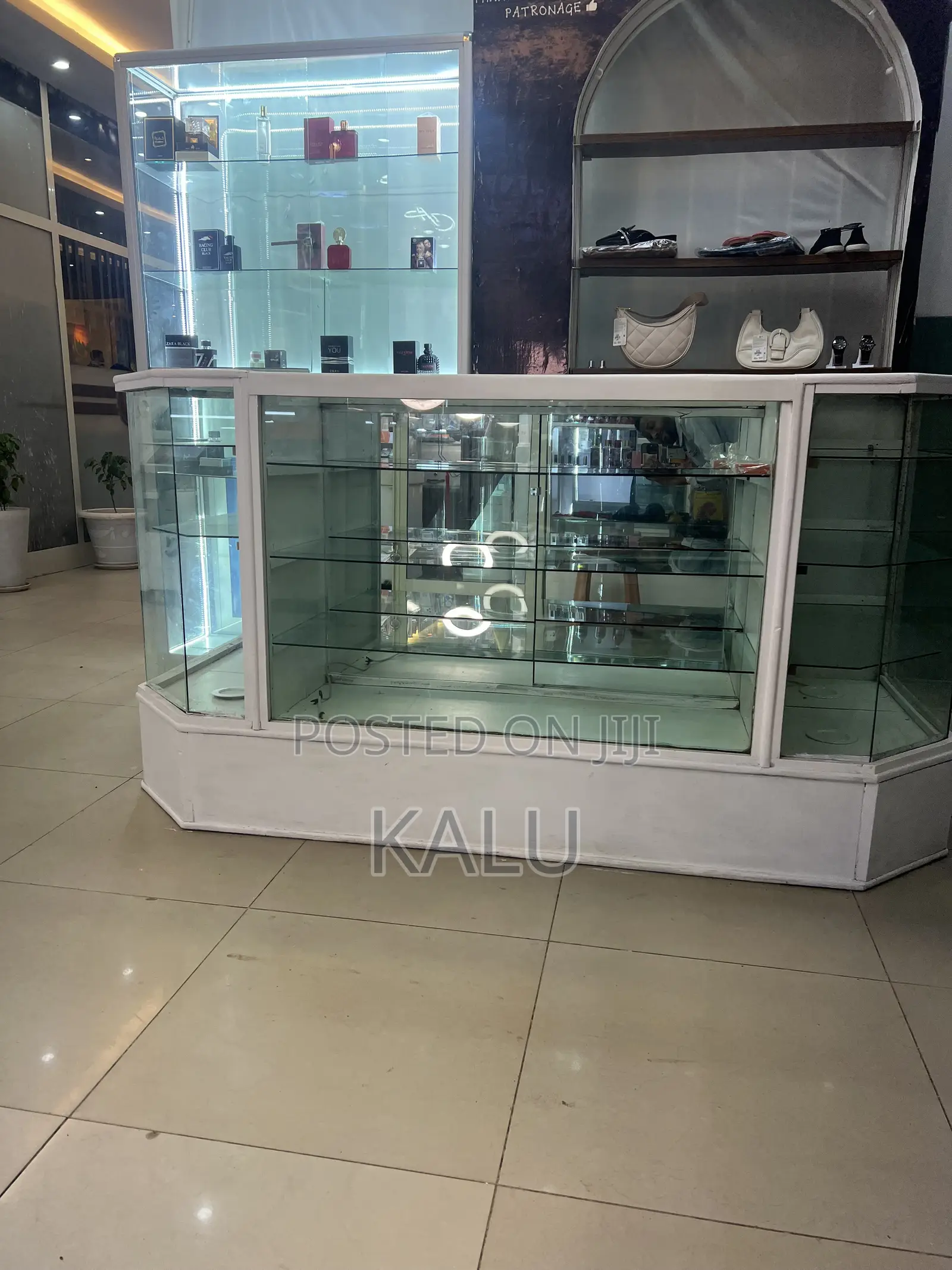 Display Cabinet