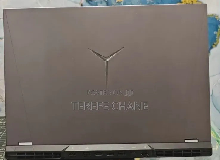 New Laptop Lenovo Legion 9 16GB AMD Ryzen 7 SSD 512GB