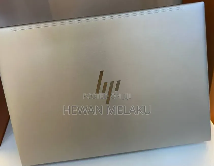 New Laptop HP EliteBook 840 G10 16GB Intel Core i7 SSD 512GB