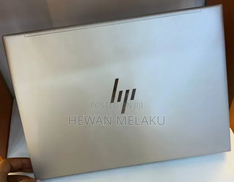 New Laptop HP EliteBook 840 G10 16GB Intel Core i7 SSD 512GB