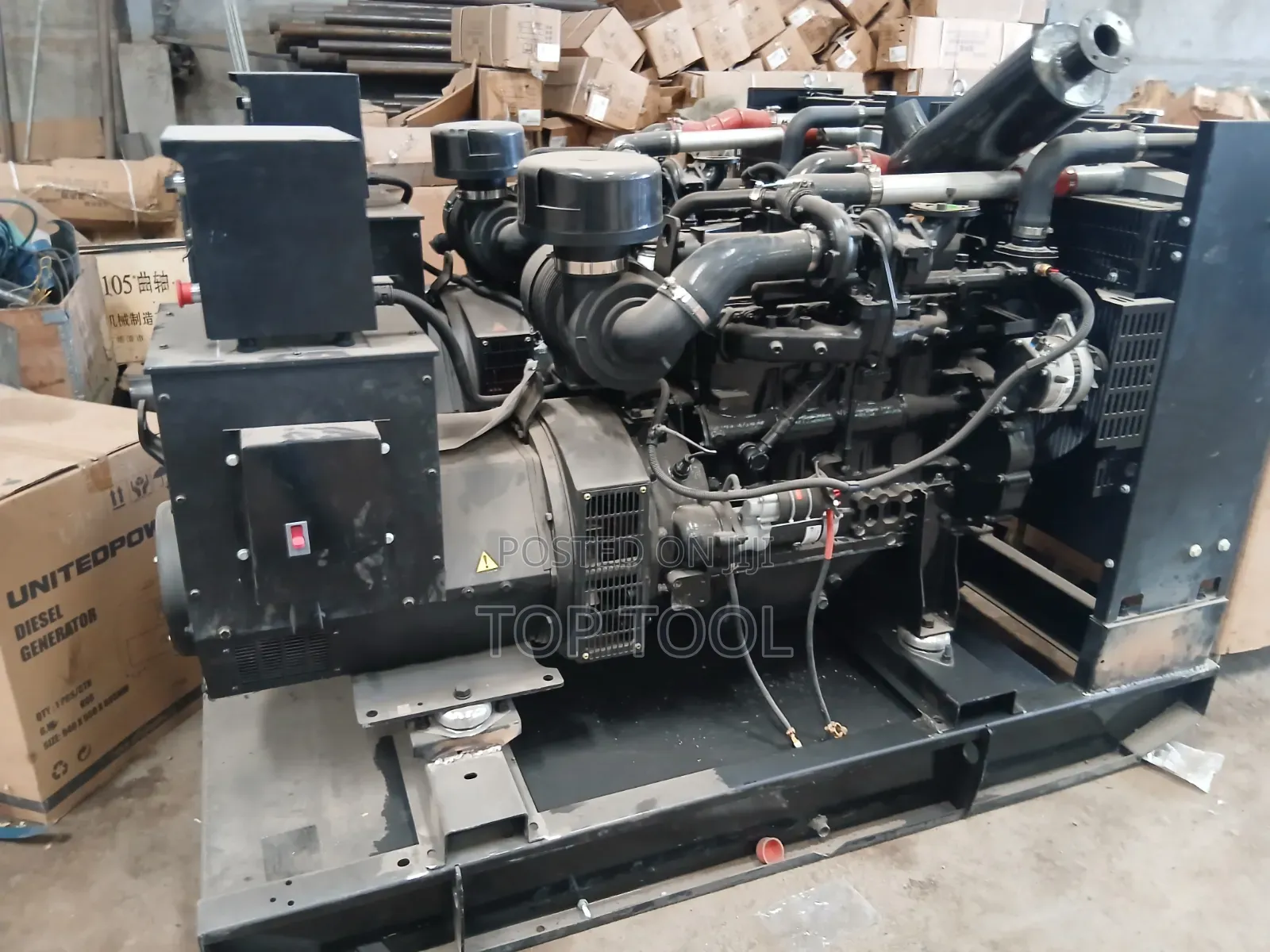 ,Skid Frame) ላይ የተገጠመ ኢንዱስትሪያል ዲዘል ጀነሬተር ሴት ይመስላል።