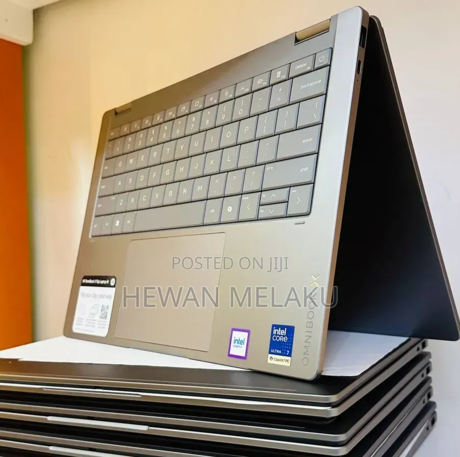 New Laptop HP OmniBook X Flip 14" 16GB Intel Core Ultra 7 SSD 1T