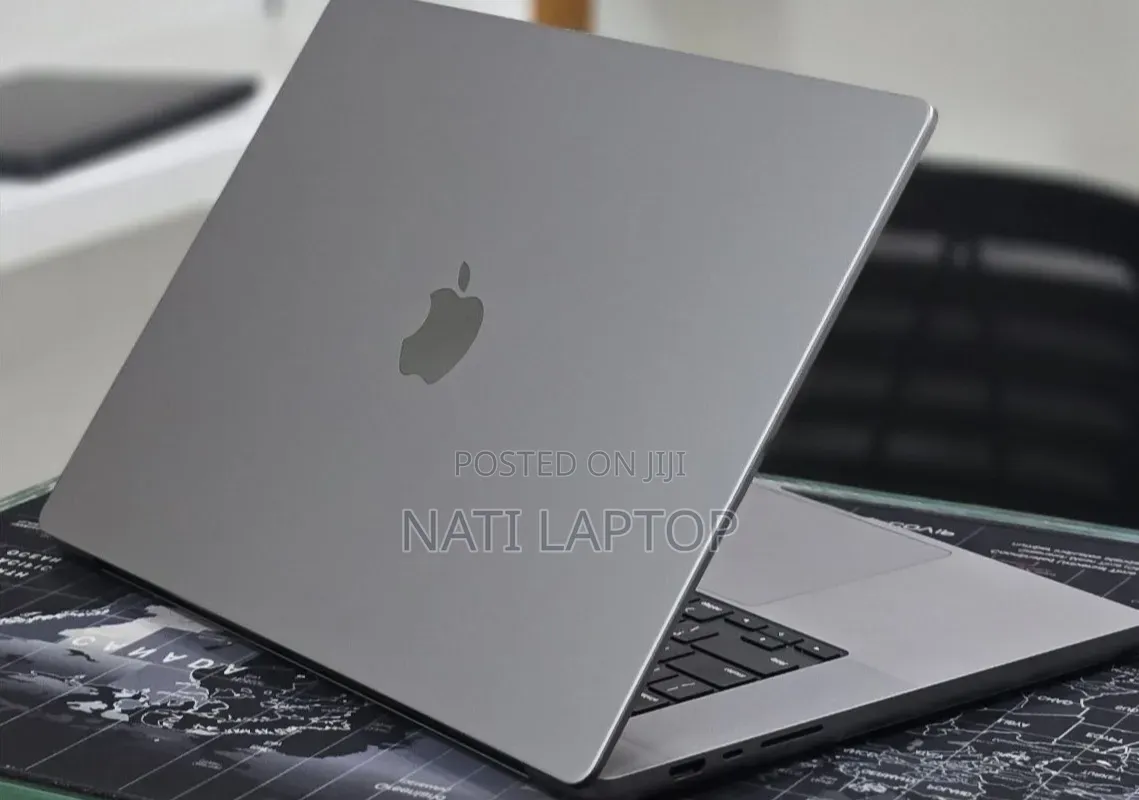 New Laptop Apple MacBook Pro 2023 M2 16GB Apple M2 SSD 512GB