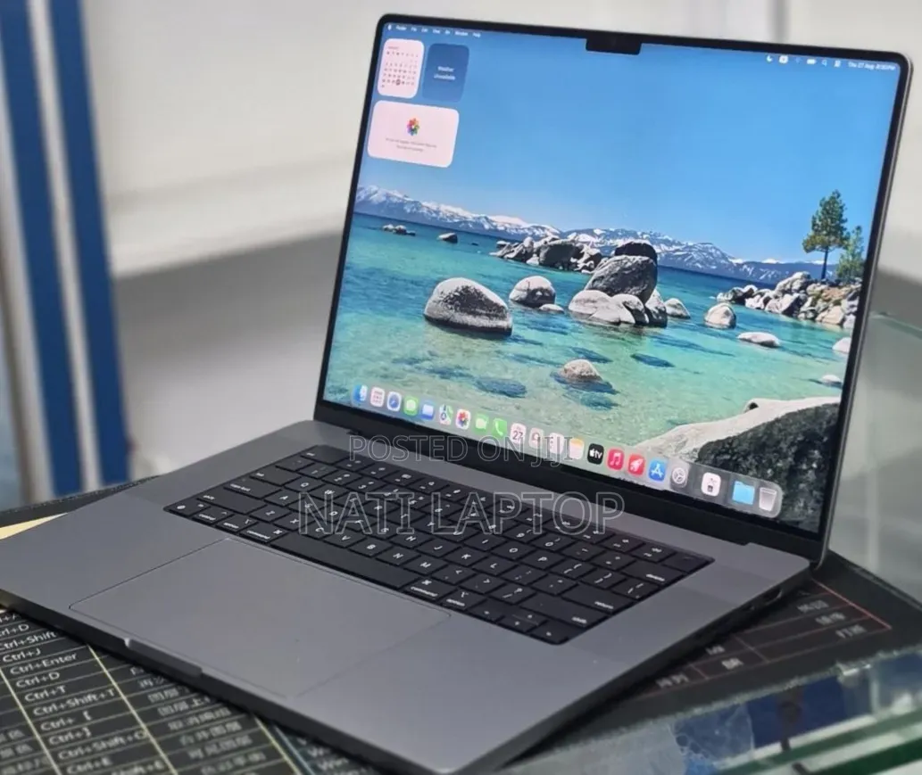 New Laptop Apple MacBook Pro 2021 M1 Max 64GB Apple M1 Max SSD 1T