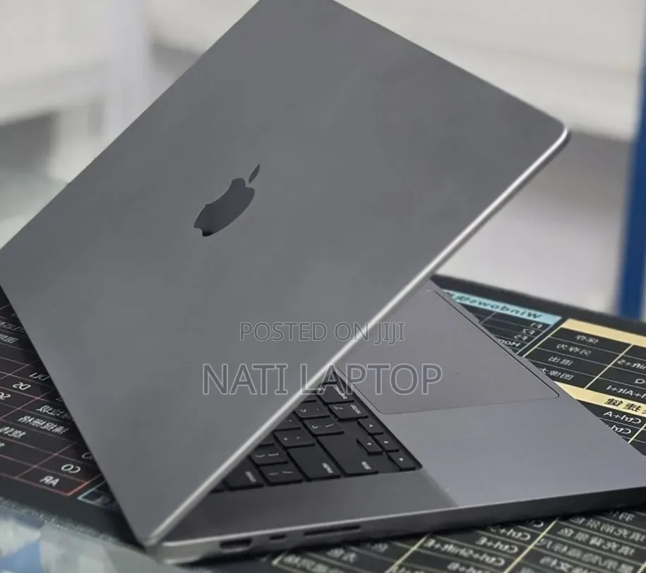 New Laptop Apple MacBook Pro 2021 M1 Max 64GB Apple M1 Max SSD 1T
