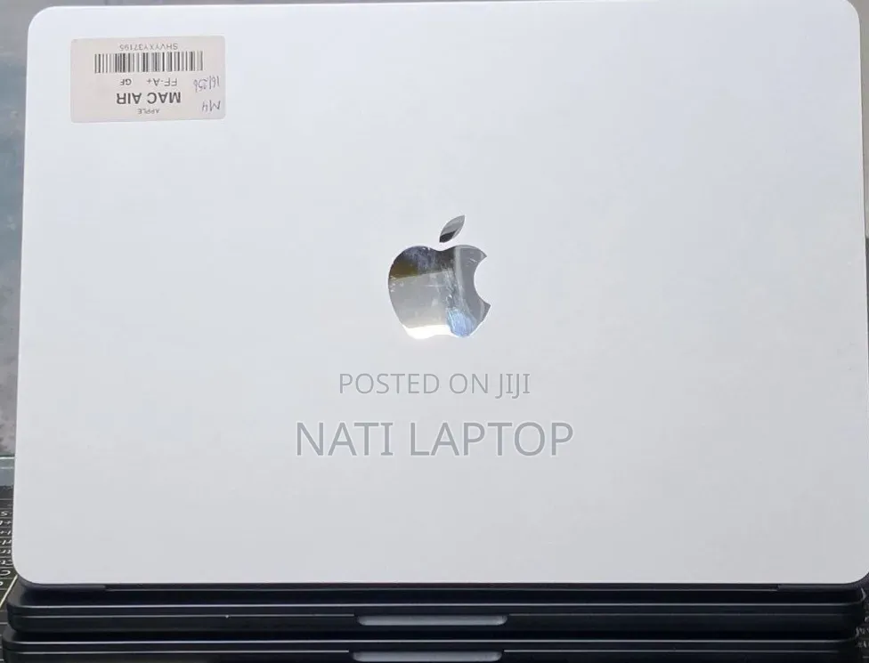 New Laptop Apple MacBook Air 2025 M4 16GB Apple M4 SSD 256GB