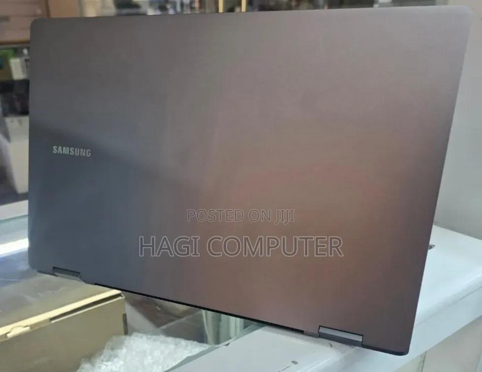 New Laptop Samsung NP-X360 16GB Intel Core Ultra 7 SSD 512GB