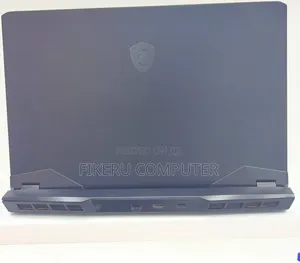 New Laptop MSI GP75 Leopard 16GB Intel Core i7 SSD 1T