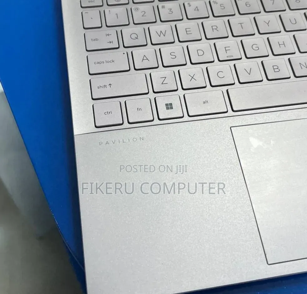New Laptop HP Pavilion 14 16GB Intel Core i5 SSD 1T