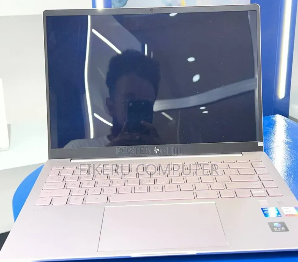 New Laptop HP Pavilion 14 16GB Intel Core i5 SSD 1T