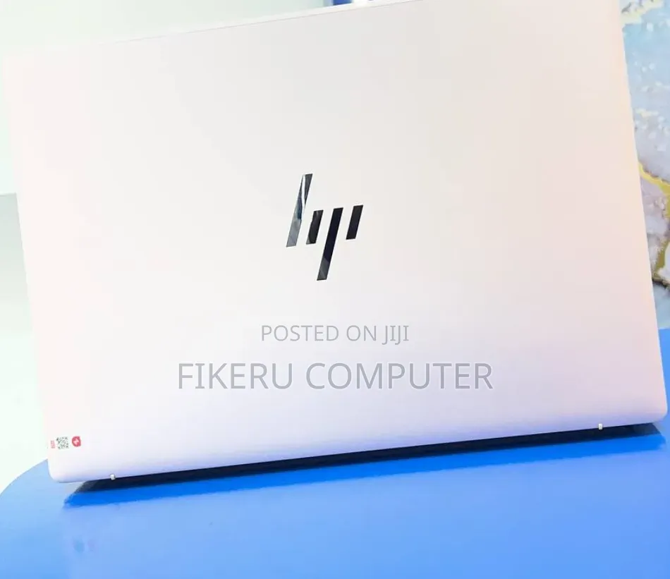 New Laptop HP Pavilion 14 16GB Intel Core i5 SSD 1T