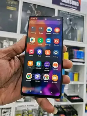 New Samsung Galaxy S20 FE 5G 128 GB