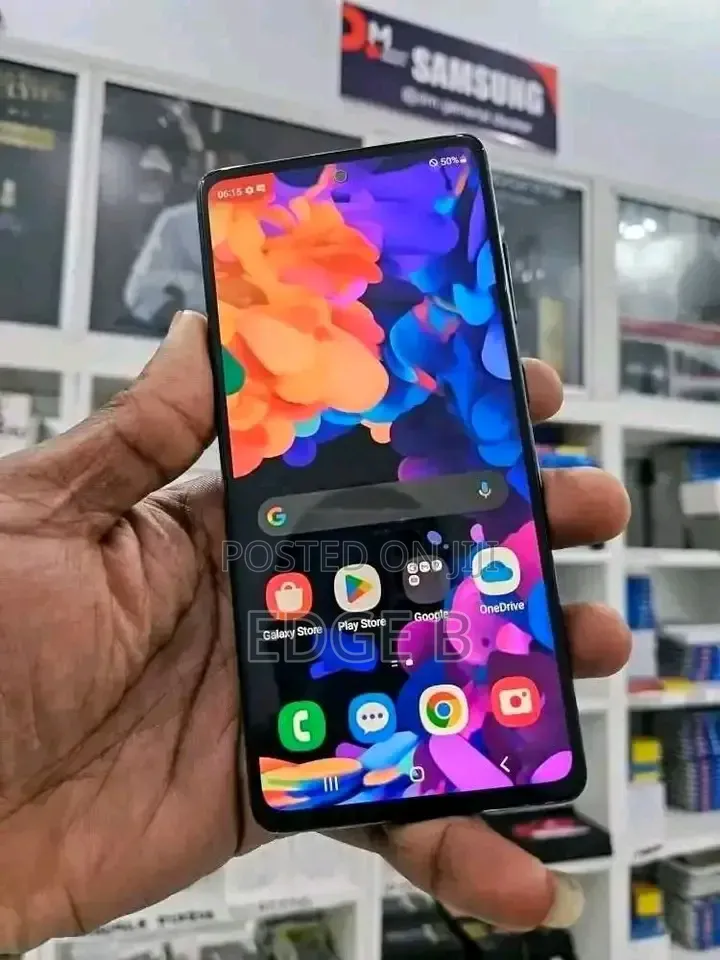 New Samsung Galaxy S20 FE 5G 128 GB