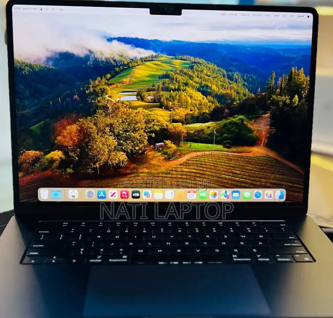 New Laptop Apple MacBook Air 2024 M3 8GB Apple M3 SSD 256GB