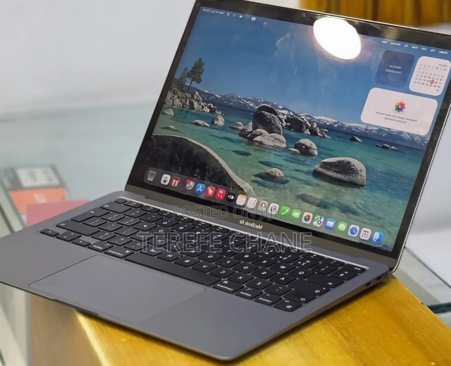 New Laptop Apple MacBook Air 2020 M1 16GB Apple M1 SSD 256GB
