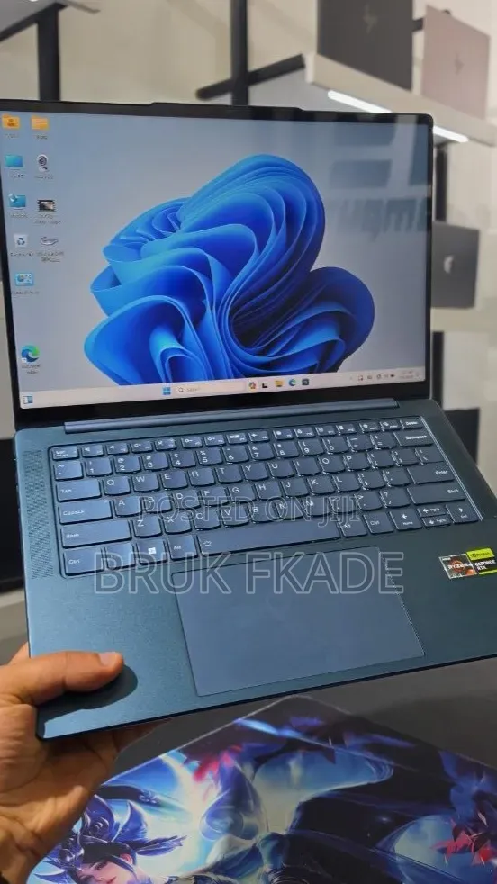 New Laptop Lenovo Ideapad 3 16GB AMD Ryzen 7 SSD 512GB