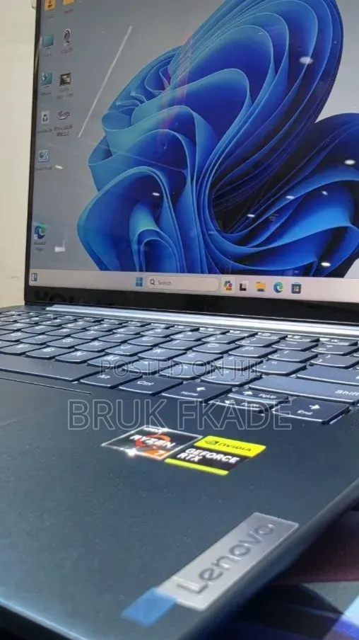 New Laptop Lenovo Ideapad 3 16GB AMD Ryzen 7 SSD 512GB