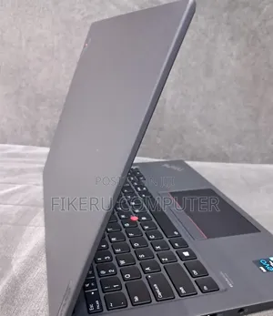 New Laptop Lenovo ThinkPad T14s Gen 2 16GB Intel Core i5 SSD 512GB