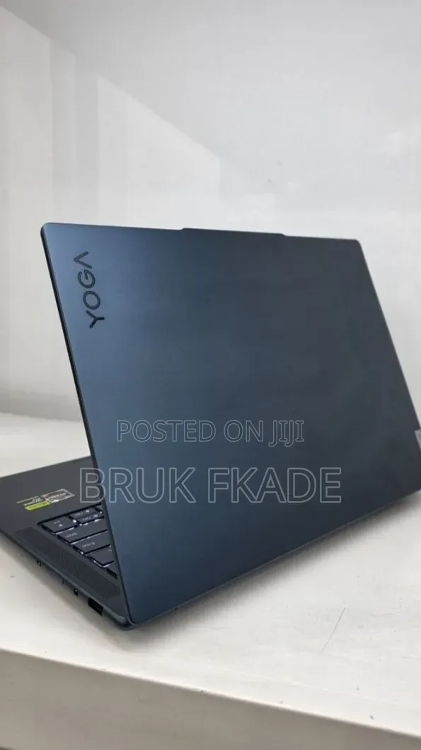 New Laptop Lenovo ThinkPad Yoga 16GB AMD Ryzen 7 SSD 512GB