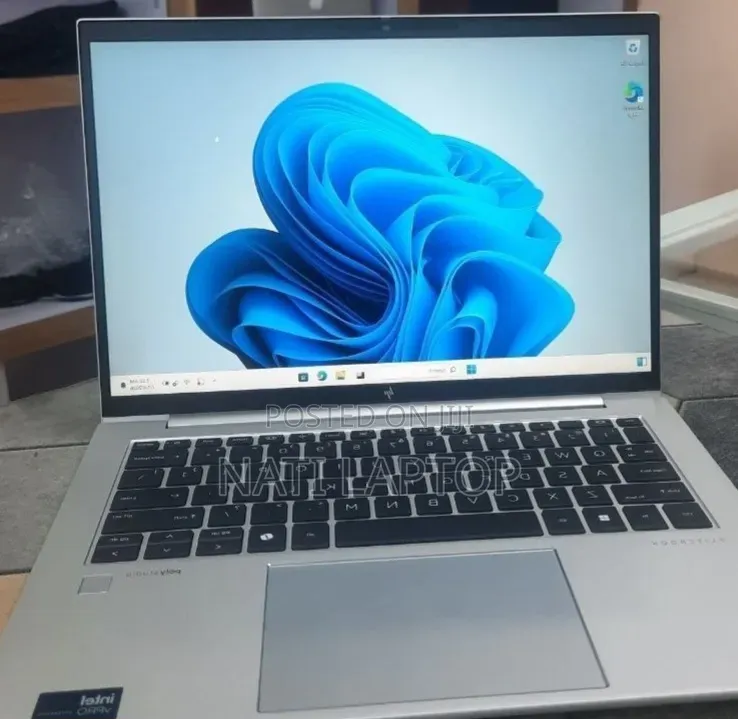 New Laptop HP EliteBook 840 G11 16GB Intel Core i7 SSD 512GB