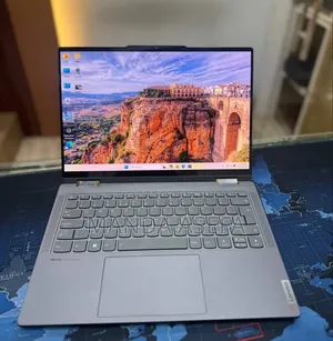 New Laptop Lenovo 16GB AMD Ryzen 7 SSD 512GB
