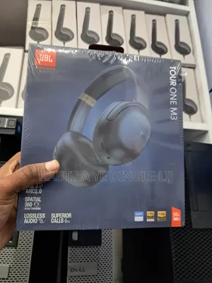 JBL Tour One M3
