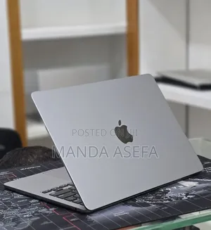 New Laptop Apple MacBook Air 2022 M2 8GB Apple M2 SSD 256GB