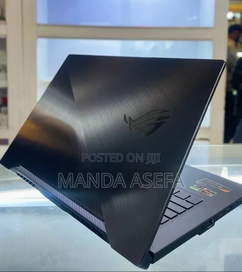 New Laptop Asus ROG Zephyrus G15 16GB AMD Ryzen 7 SSD 512GB