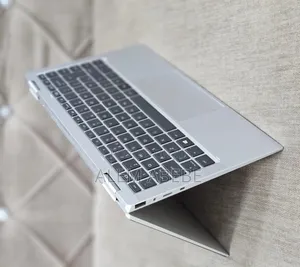 New Laptop HP EliteBook 1040 G8 16GB Intel Core i7 SSD 512GB