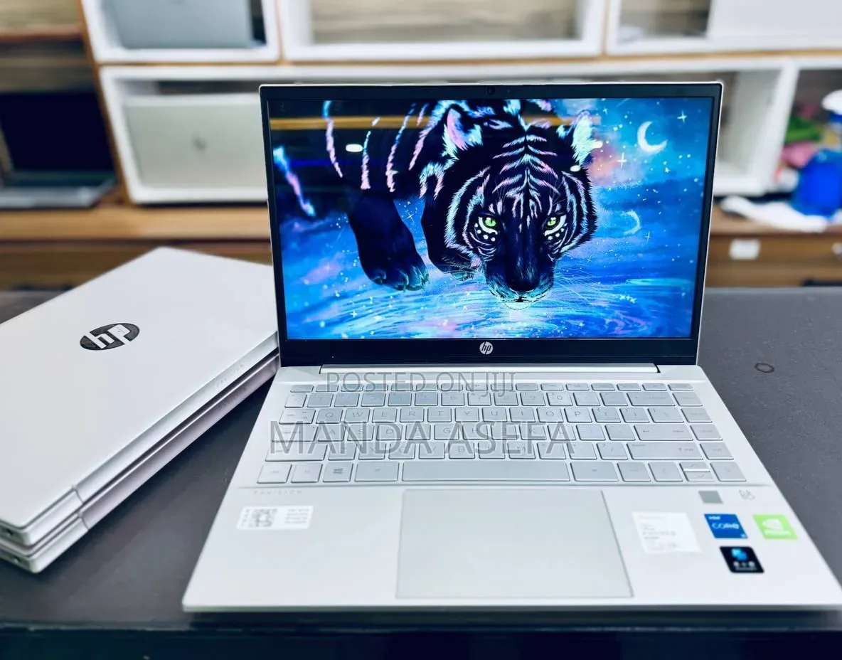New Laptop HP Pavilion 14 16GB Intel Core i5 SSD 512GB
