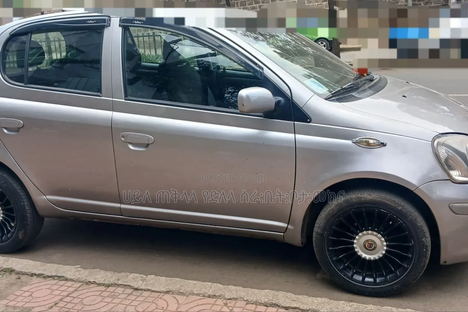 Toyota Vitz 2004 Purple