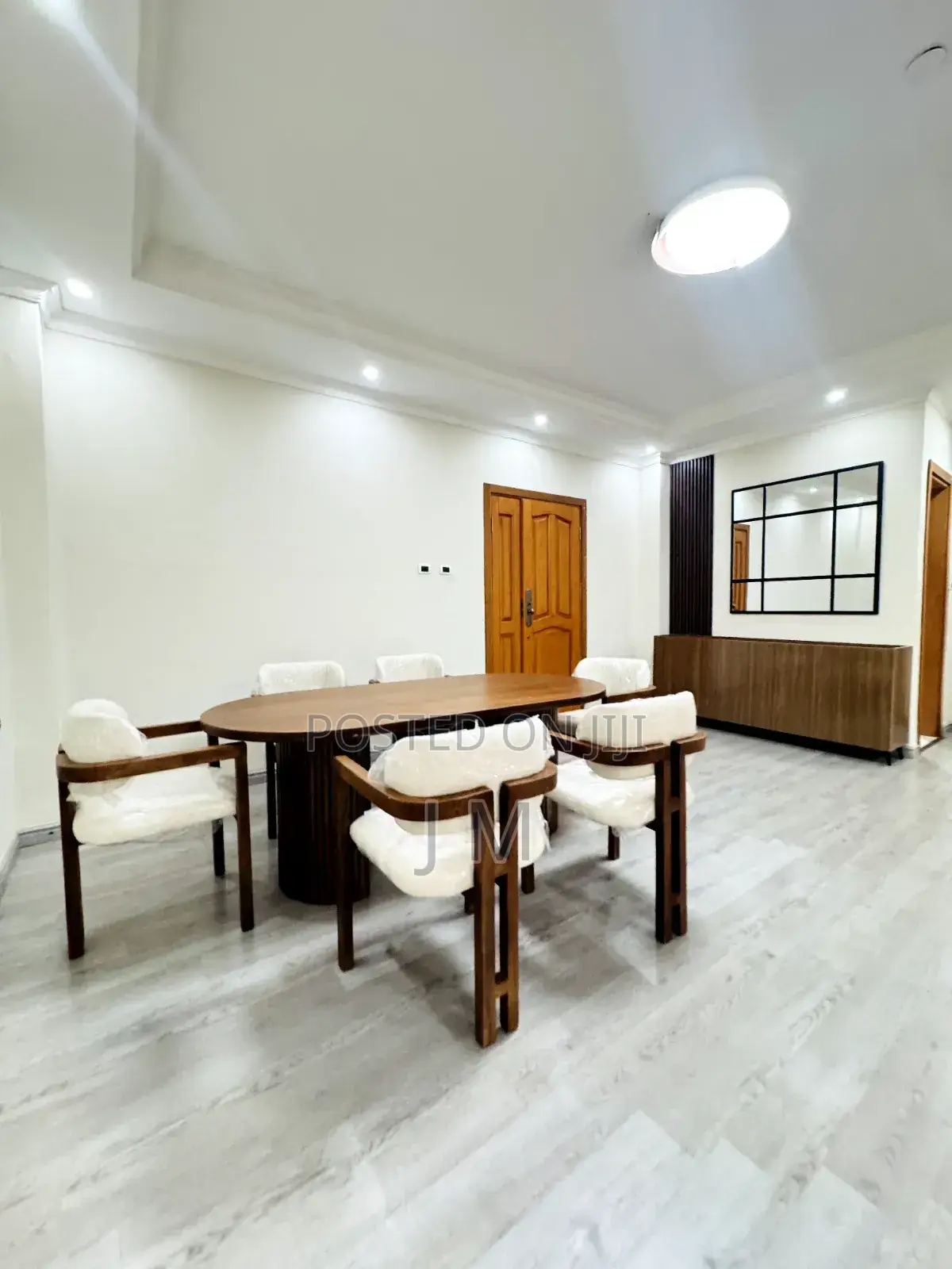 Furnished 2bdrm Apartment in Bole for rent