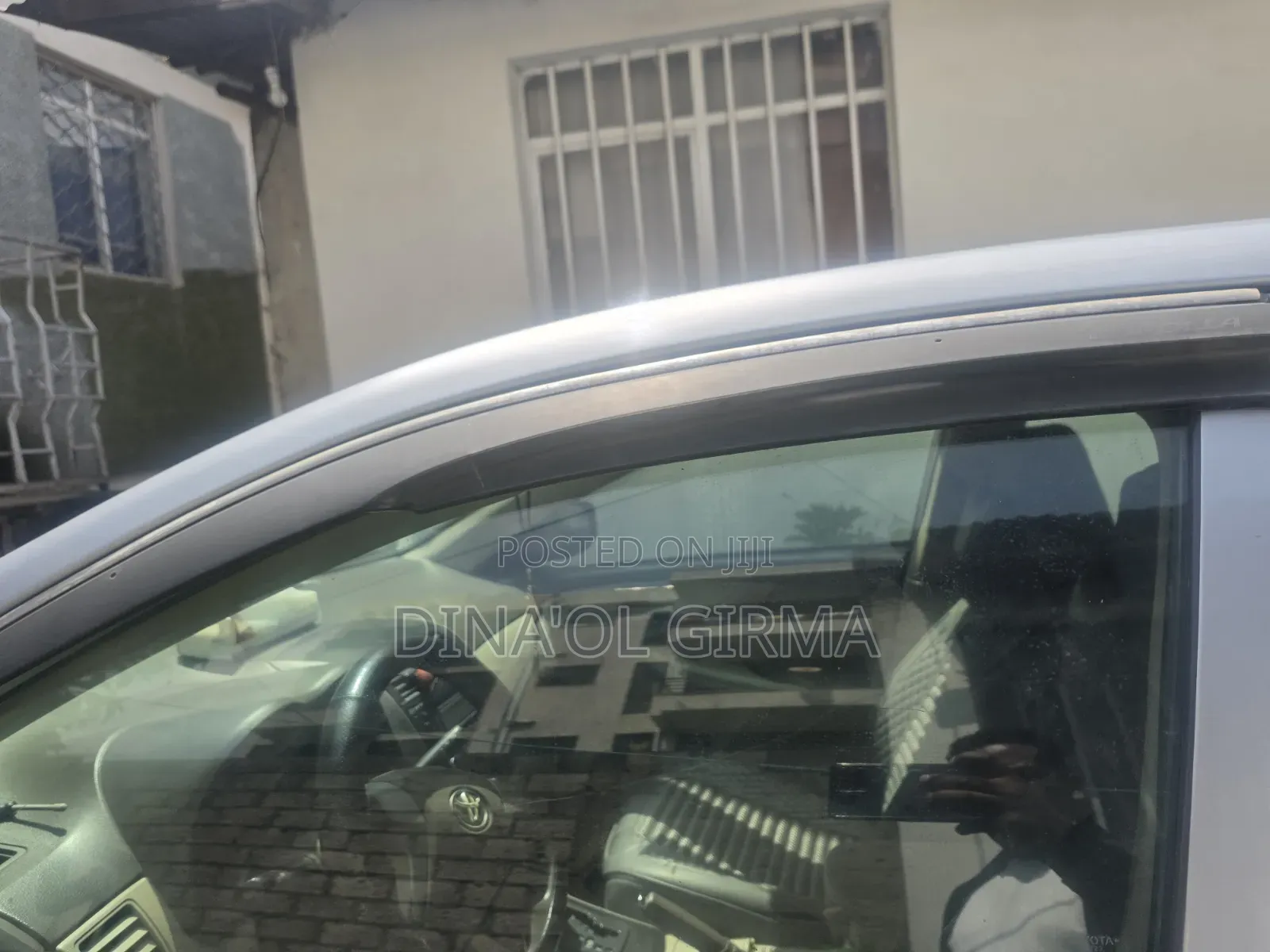 Toyota Corolla 2010 Gray