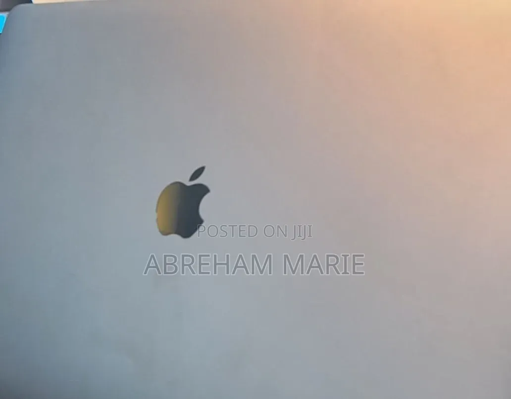 New Laptop Apple MacBook Pro 2019 32GB Intel Core i9 SSD 1T