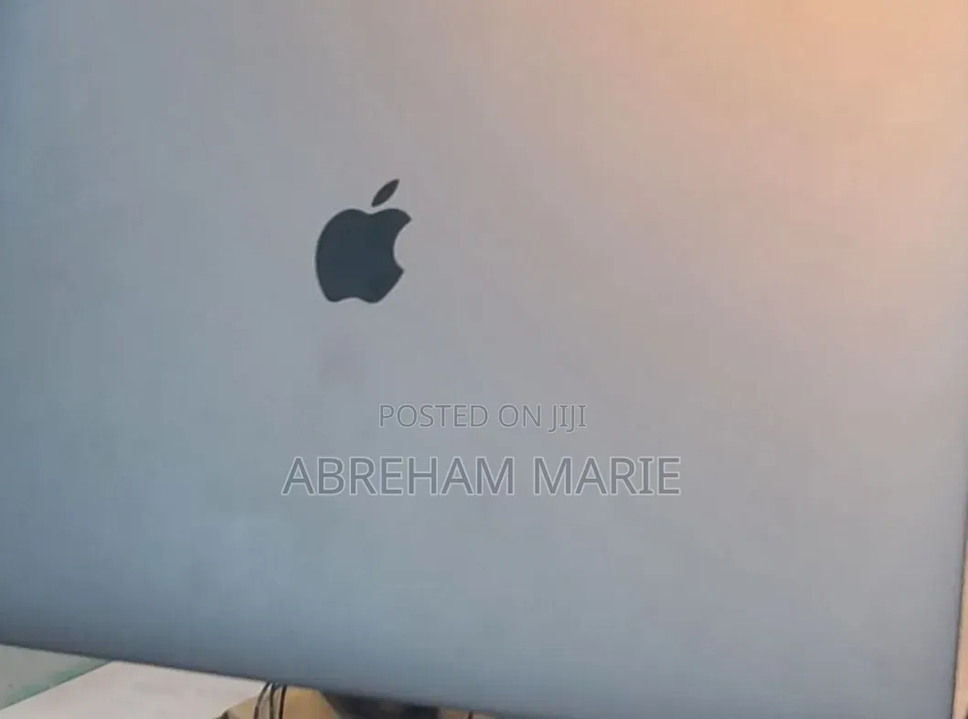 New Laptop Apple MacBook Pro 2019 32GB Intel Core i9 SSD 1T