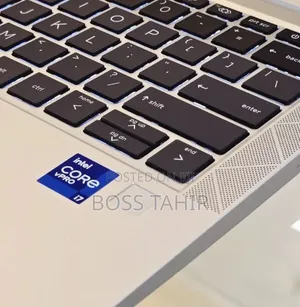 New Laptop HP EliteBook 830 16GB Intel Core i7 SSD 512GB
