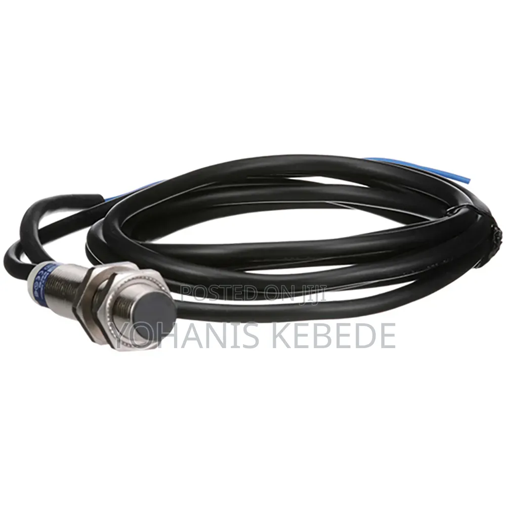 XS618B1MBL2 M18 Telemecanique Sensor