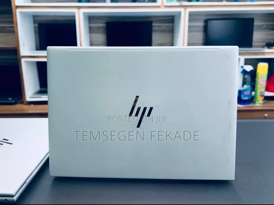 New Laptop HP EliteBook 840 G10 16GB Intel Core i7 SSD 512GB