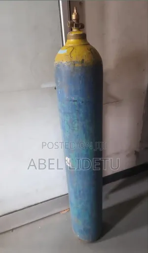 Reinforced Base Oxygen Cylinder Stable Base Ring for Upright Storage.